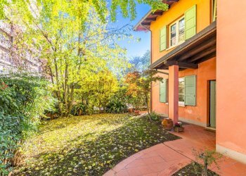 Villa_Brescia_via_lamarmora_Esterno_9_.jpg - Villa a Schiera Via Boves 21, Brescia - foto 3