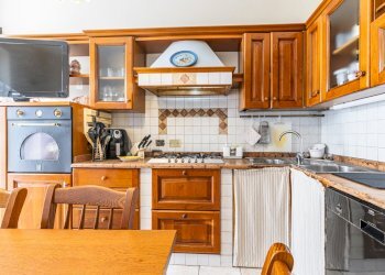 Villa_Brescia_via_lamarmora_cucina_2.jpg - Villa a Schiera Via Boves 21, Brescia - foto 17