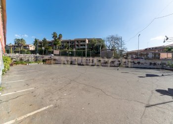 Bottega Cinesi Nizzeti (3).jpg - Centro commerciale Via Nizzeti 6, Aci Catena - foto 3