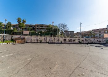 Bottega Cinesi Nizzeti (5).jpg - Centro commerciale Via Nizzeti 6, Aci Catena - foto 5