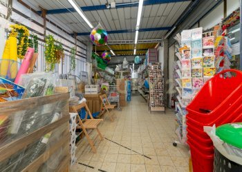 Bottega Cinesi Nizzeti (8).jpg - Centro commerciale Via Nizzeti 6, Aci Catena - foto 8