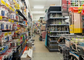 Bottega Cinesi Nizzeti (19).jpg - Centro commerciale Via Nizzeti 6, Aci Catena - foto 19