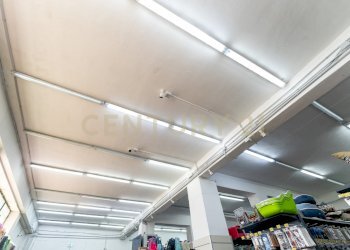 Bottega Cinesi Nizzeti (25).jpg - Centro commerciale Via Nizzeti 6, Aci Catena - foto 25