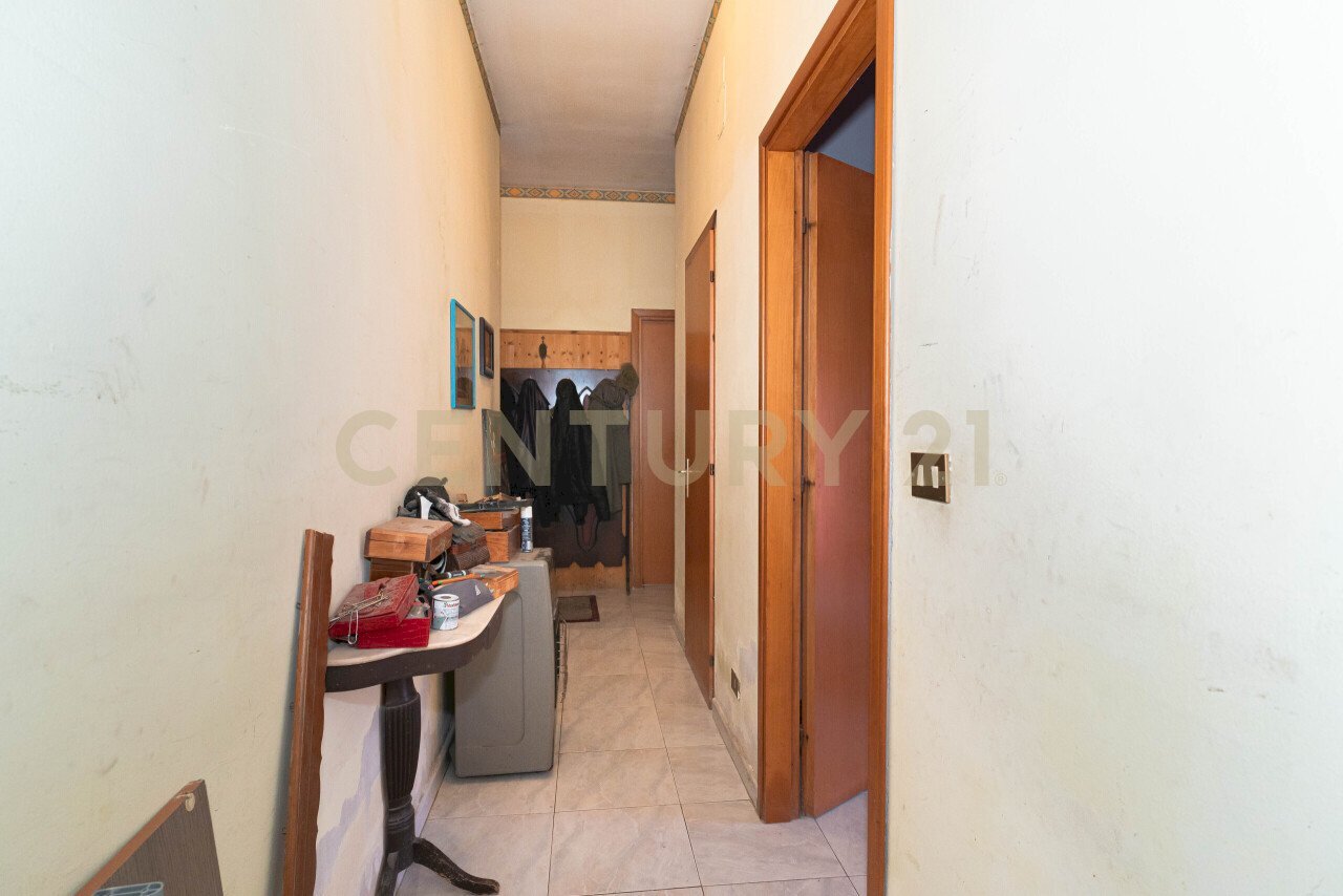 3 disimpegno.jpg - Appartamento Via delle Ginestre s.n.c., Pedara - foto 3