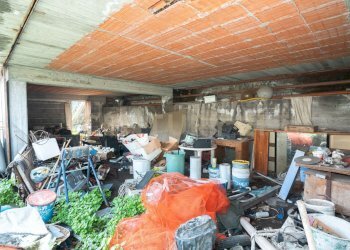 17 garage.jpg - Appartamento Via delle Ginestre s.n.c., Pedara - foto 17