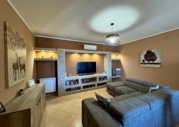 7d90f403-82ca-4db6-93b0-a757643bc386.jpg - Four-room apartment Monreale - photo 21