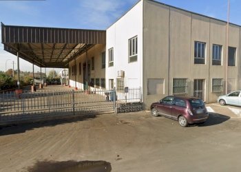 ingresso cancello laterale.jpg - Commercial Premises Via Giuseppe Verdi, San Cesario sul Panaro - photo 11