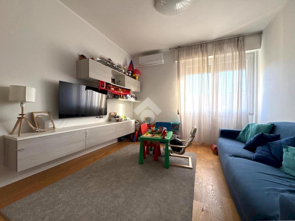 Four-room apartment Via s. pier di canne, Chiavari - photo 3