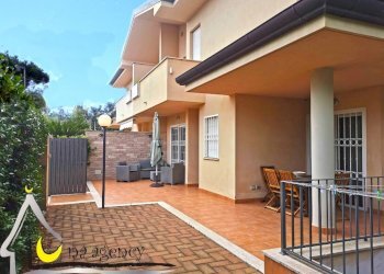 Independent house Via Arezzo 4/B, Sabaudia - photo 2