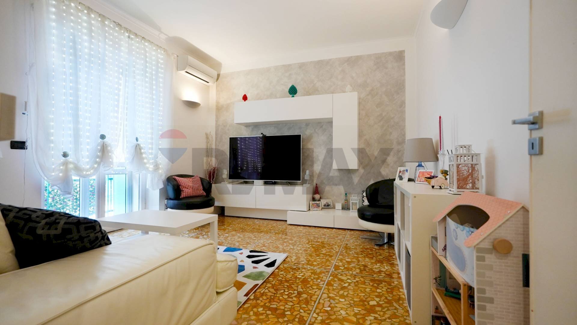 Bilocale Via Carlo Corsi, 1
Sestri Ponente, Genova (zona Sestri Ponente) - foto 2