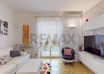 Bilocale Via Carlo Corsi, 1 
 Sestri Ponente, Genova (zona Sestri Ponente) - foto 1