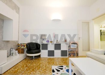 Bilocale Via Carlo Corsi, 1 
 Sestri Ponente, Genova (zona Sestri Ponente) - foto 4