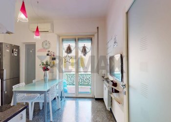 Bilocale Via Carlo Corsi, 1 
 Sestri Ponente, Genova (zona Sestri Ponente) - foto 5