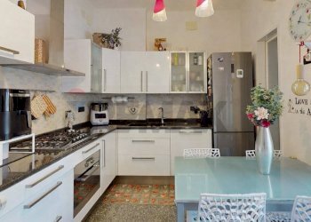 Bilocale Via Carlo Corsi, 1 
 Sestri Ponente, Genova (zona Sestri Ponente) - foto 7