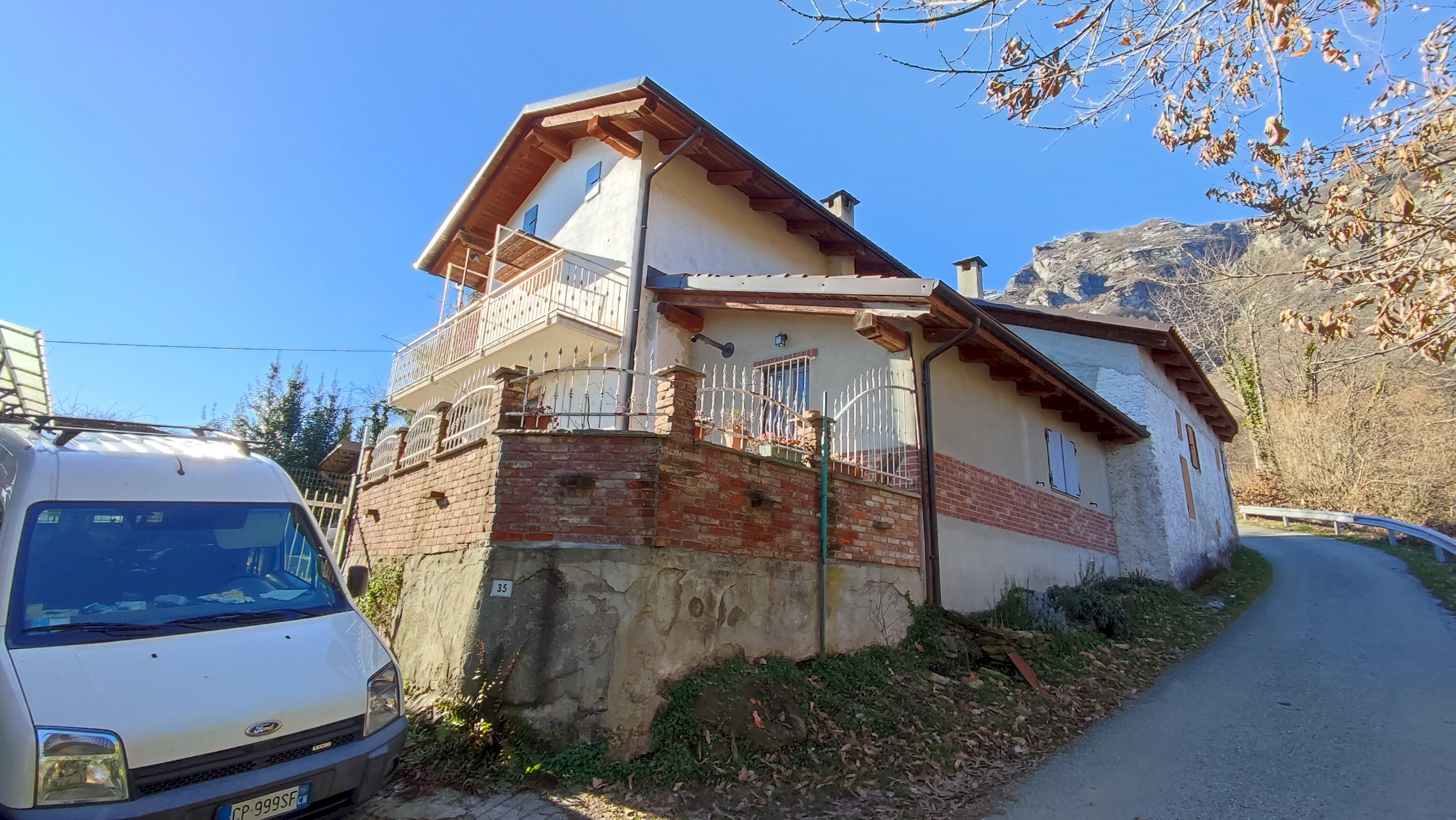 Independent house Via Comba Garitta, 35, Envie - photo 3