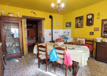 Casa indipendente Via Comba Garitta, 35, Envie - foto 6