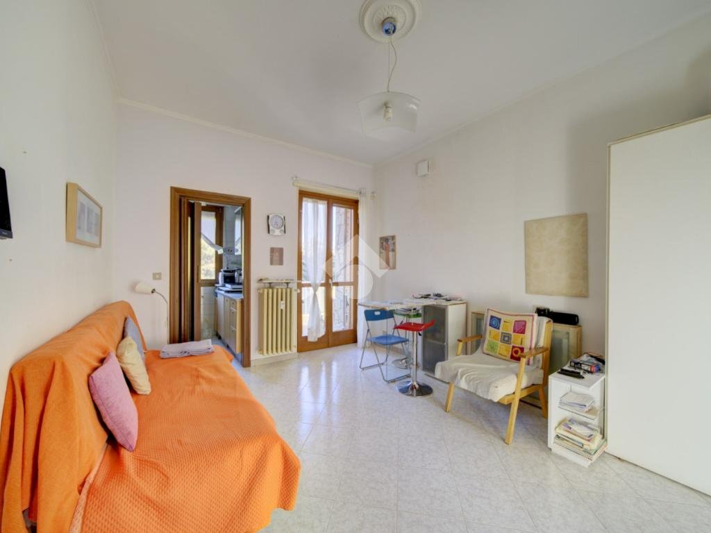 Two-room apartment Via n. costa, Rosta - photo 1