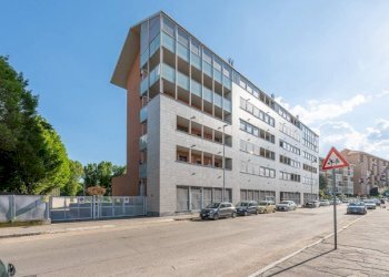 Box Torino (zona Barriera Milano) - foto 4