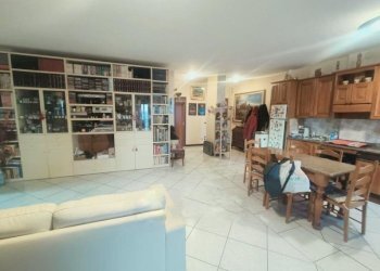 Appartamento Savona (zona Legino) - foto 2