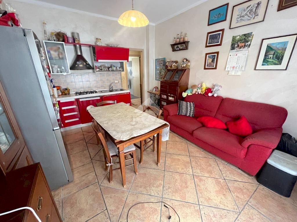 Three-room apartment Via B. Lanteri, Pinerolo - photo 1