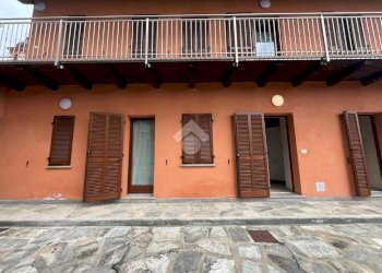 Three-room apartment Via Circonvallazione, Envie - photo 2