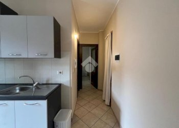 Three-room apartment Via Circonvallazione, Envie - photo 5