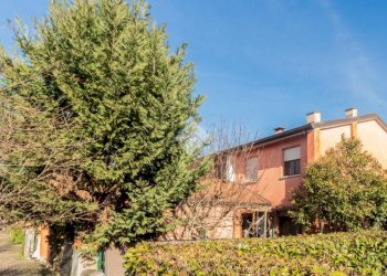 Villa a Schiera villetta a schiera Lamizzo Re, Correggio - foto 1