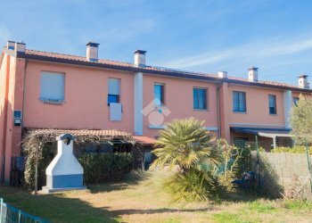 Villa a Schiera villetta a schiera Lamizzo Re, Correggio - foto 3