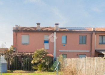 Villa a Schiera villetta a schiera Lamizzo Re, Correggio - foto 4