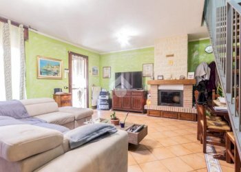 Villa a Schiera villetta a schiera Lamizzo Re, Correggio - foto 11