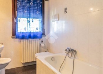 Villa a Schiera villetta a schiera Lamizzo Re, Correggio - foto 28