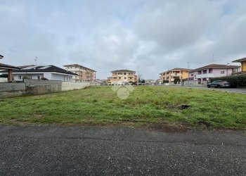 Terreno edificabile Via Baracca, Romentino - foto 3