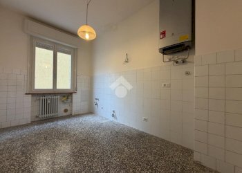 Three-room apartment Via Villa Glori, Parma - photo 4