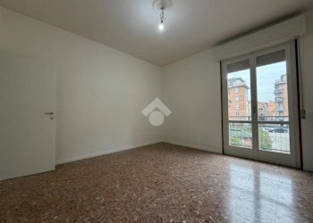 Three-room apartment Via Villa Glori, Parma - photo 10
