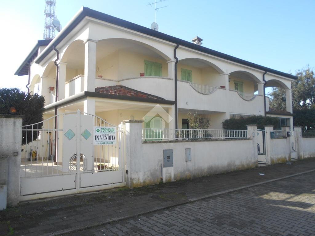 Portion of a house Via Vitale Vitali, Comacchio - photo 1