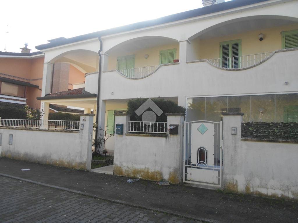 Portion of a house Via Vitale Vitali, Comacchio - photo 2