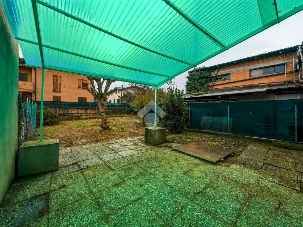 Villa Villa singola con capannone Via Dante Freddi, Reggio nell'Emilia - photo 1