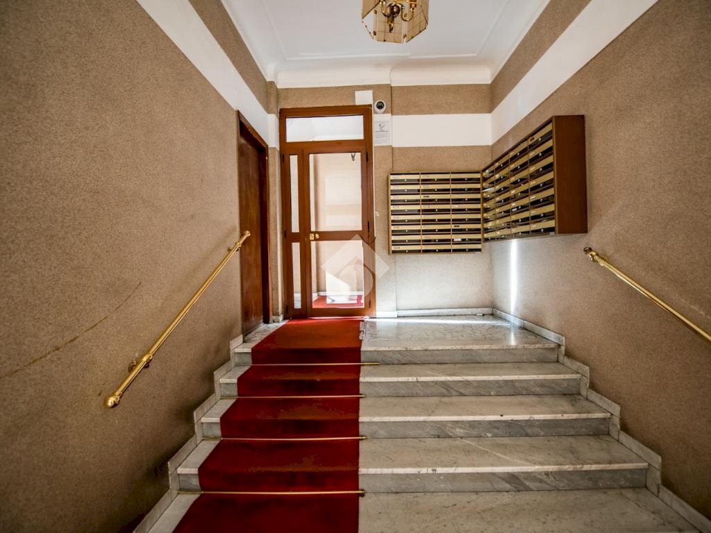 Two-room apartment Via Cadibona, Milano - photo 3