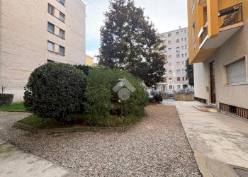 Trilocale Via Dei Tulipani, Milano (zona Giambellino) - foto 30