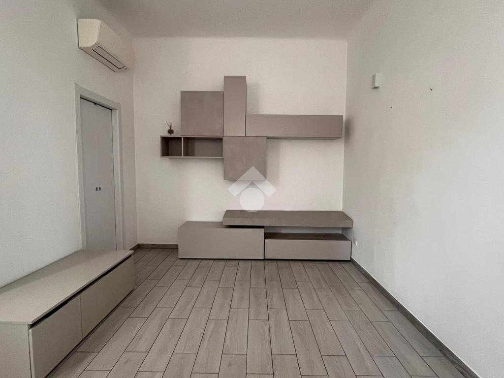 Two-room apartment Viale Sarca, Milano (neighborhood Bicocca) - photo 3