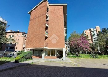 Trilocale Via Monte Rotondo, Milano (zona Niguarda) - foto 34