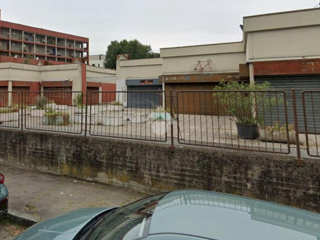 Box Via Luigi Bianchi d'Espinosa, Milano (zona Niguarda) - foto 2