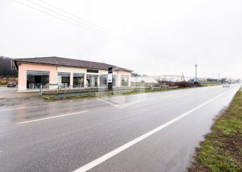 Capannone strada Serravalle, Novi Ligure - foto 23