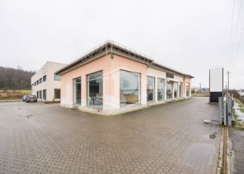 Capannone strada Serravalle, Novi Ligure - foto 41