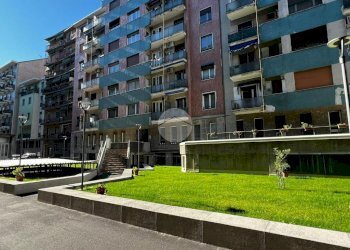 Bilocale Via Lorenteggio, Milano (zona Giambellino) - foto 1