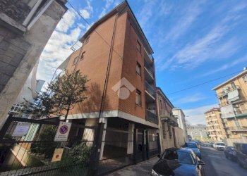 Posto Auto Via san bernardino, Torino (zona San Paolo) - foto 10