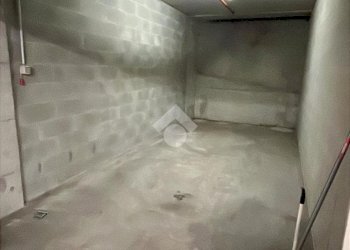 Box Via Filadelfia, Torino (zona Santa Rita) - foto 2