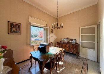 Trilocale Via Gio Batta Roggerone, Genova (zona Rivarolo) - foto 2