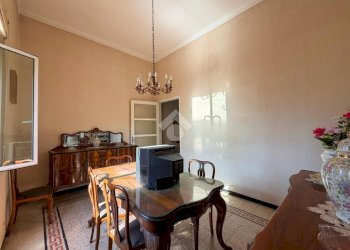 Trilocale Via Gio Batta Roggerone, Genova (zona Rivarolo) - foto 3