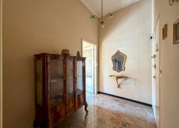 Trilocale Via Gio Batta Roggerone, Genova (zona Rivarolo) - foto 6